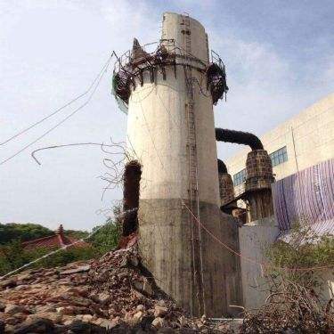 广州水泥烟囱拆除施工方法：