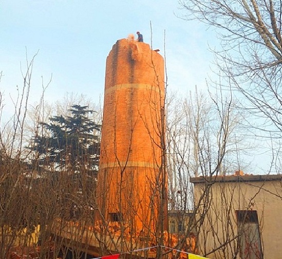 喀什拆除烟囱公司拆除专业 安全价廉