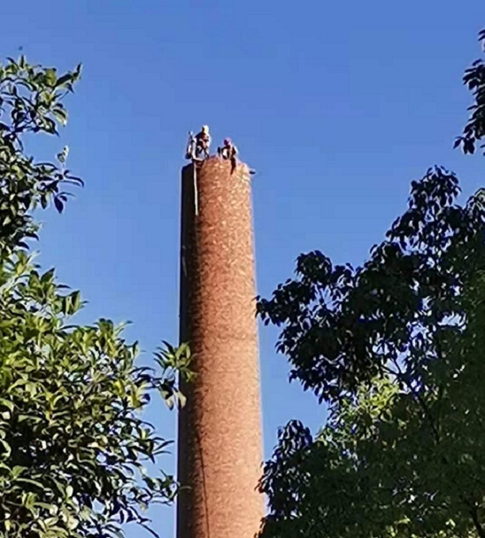 烟筒拆除公司的成功案例分析