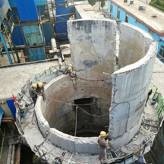 河北烟囱拆除公司:引领先进环保拆除技术,提升效率