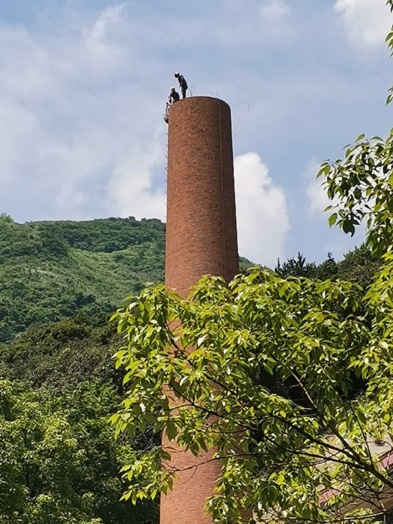 南昌烟囱拆除公司:优质厂家,施工安全