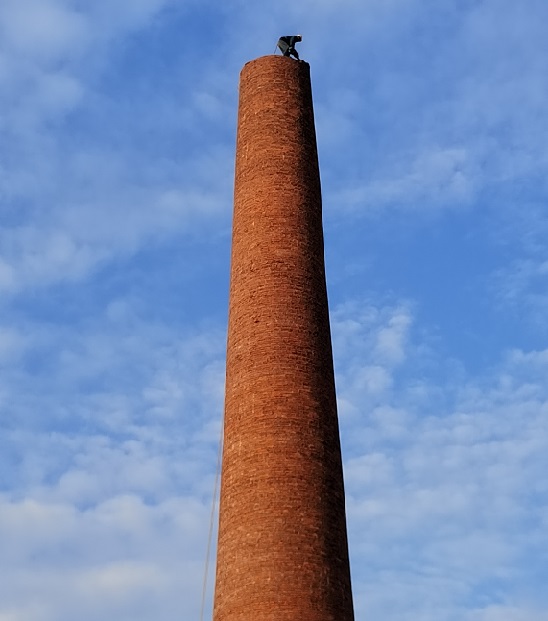 乌鲁木齐烟囱拆除公司:专业,环保,为城市环境贡献力量